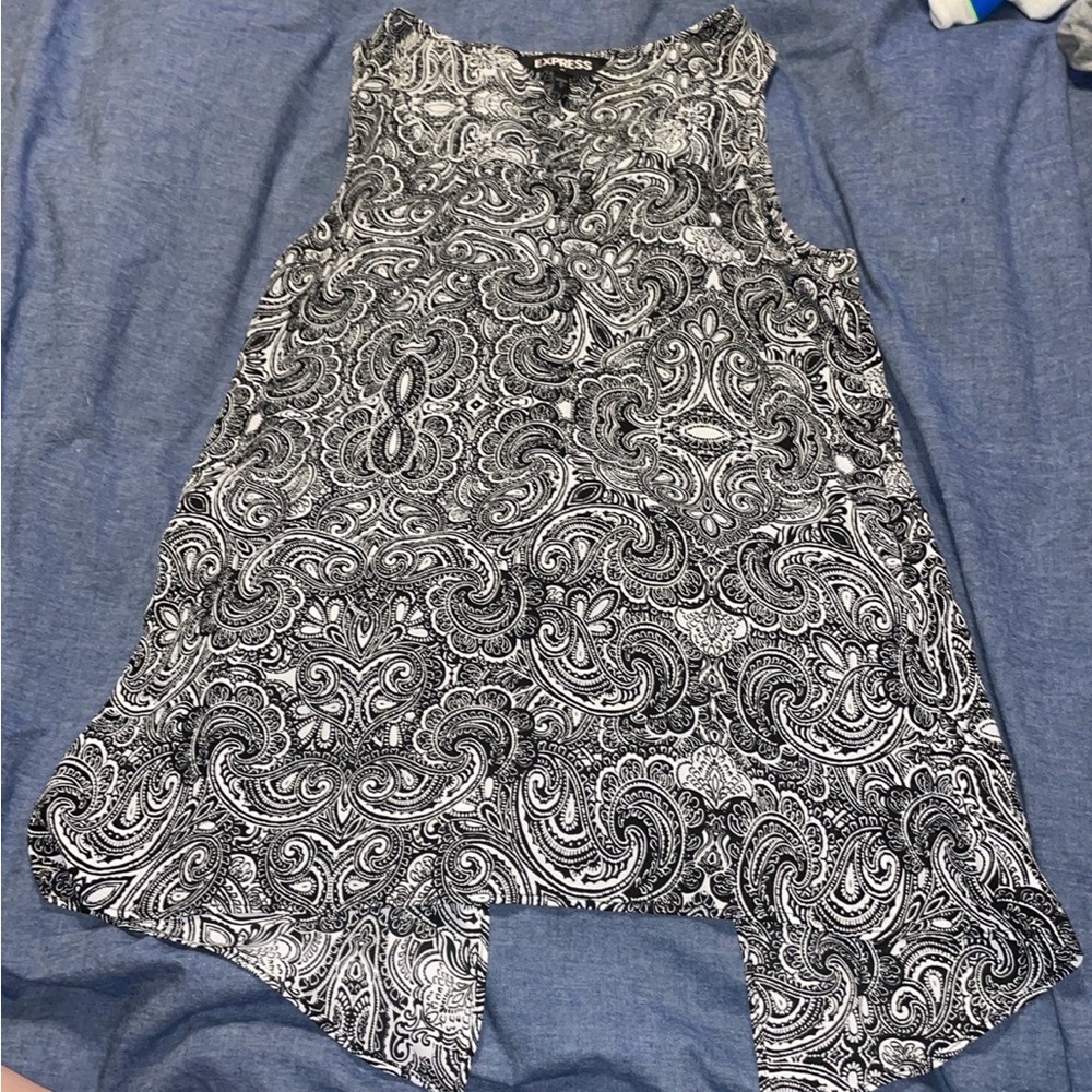 Small express tank top open back